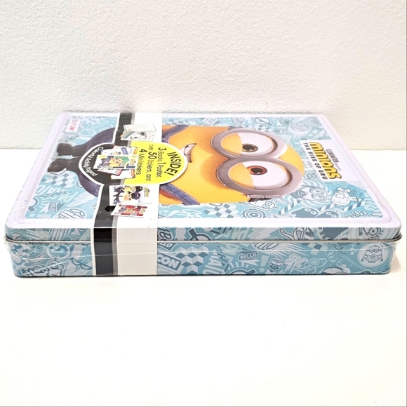 Minions 2 The Rise of Gru Activity Books & Tin Box Set - Picture 8 of 14